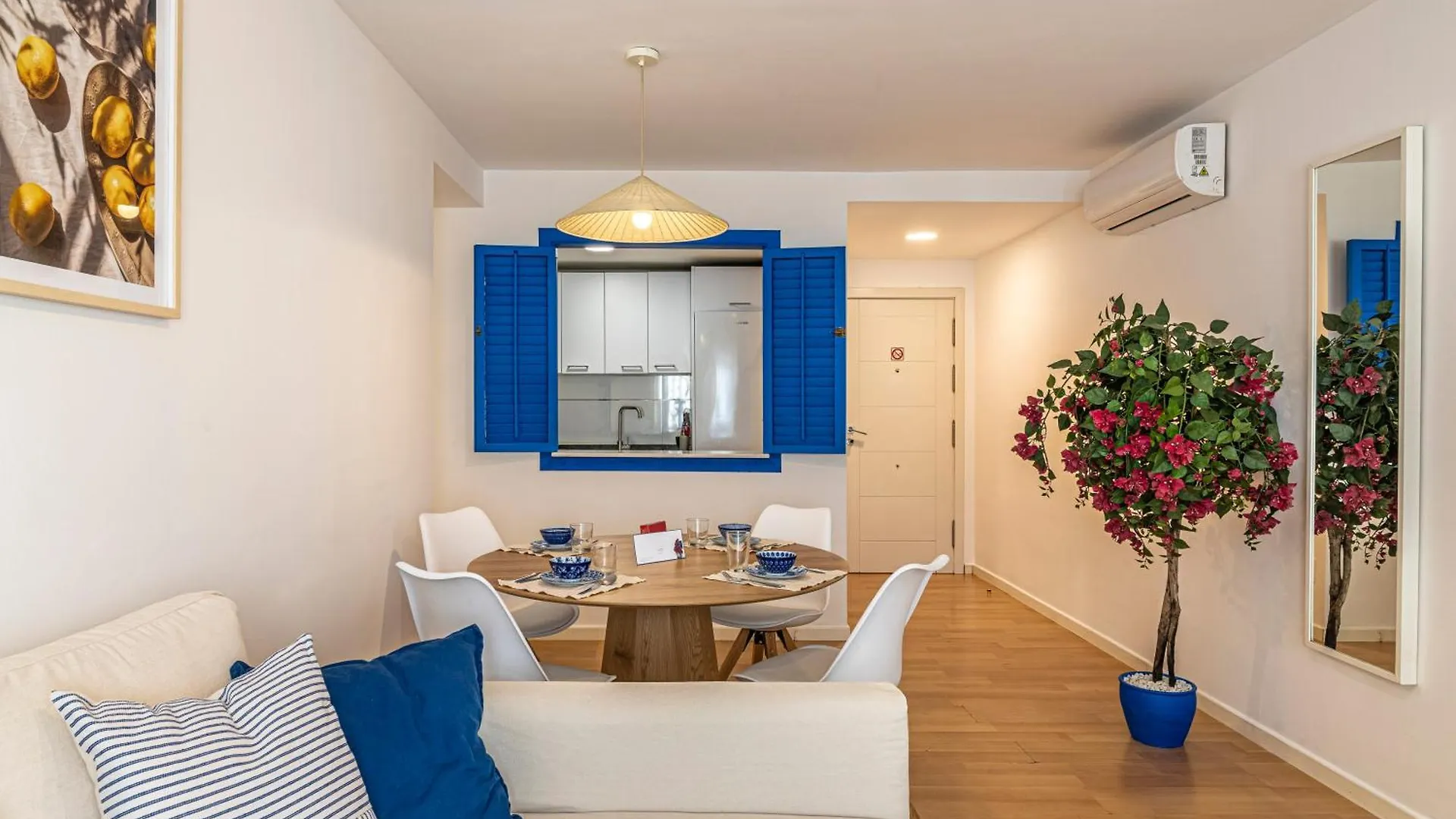 Solis Mare Apartments - Pedregalejo Beach Málaga